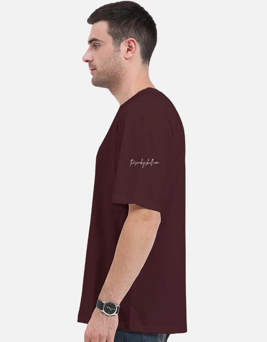 Plain Maroon oversized t-shirt – The Smoky Skull side view shades of red